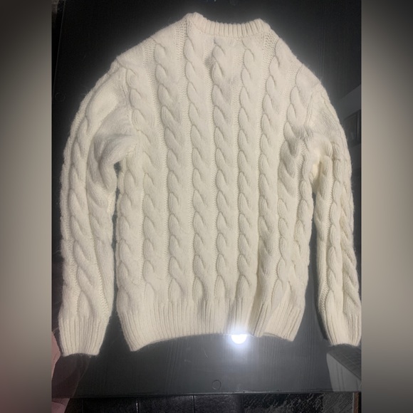 ZARA WHITE KNIT SWEATER - Picture 2 of 3